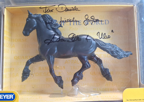 Breyer traditional 9 - breyer,